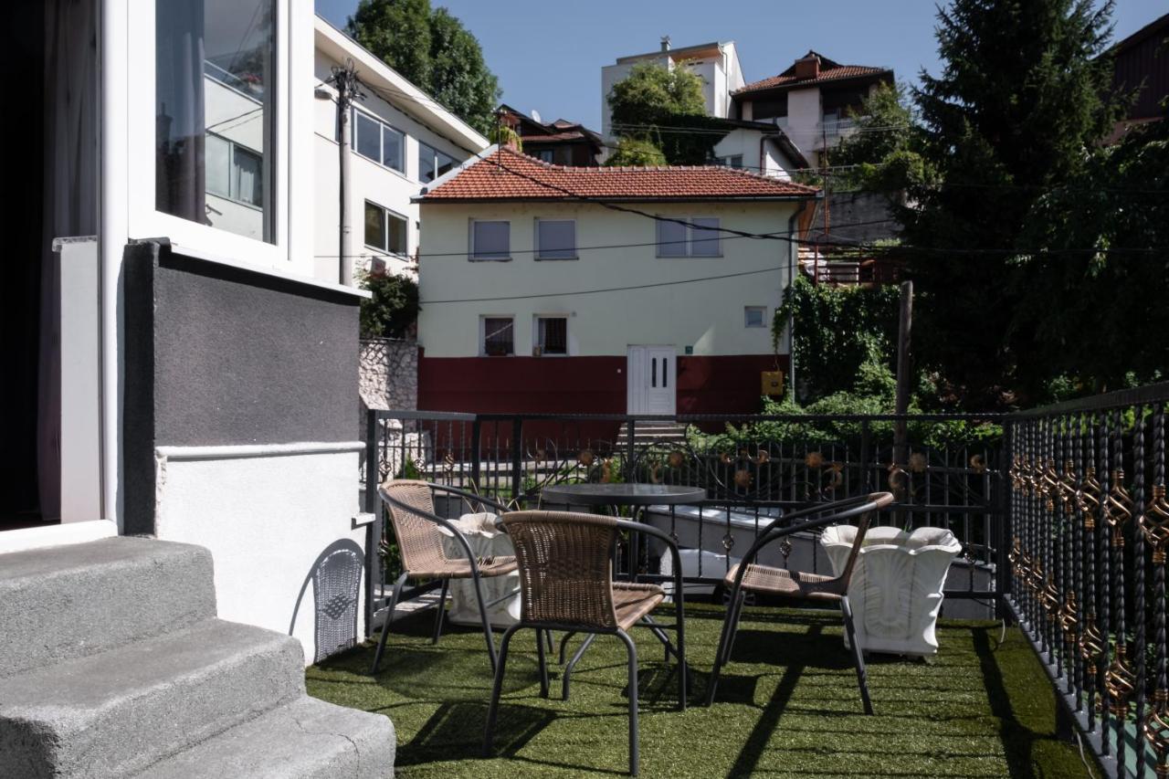 Como A Casa Apartments - Free Parking Sarajevo Bagian luar foto