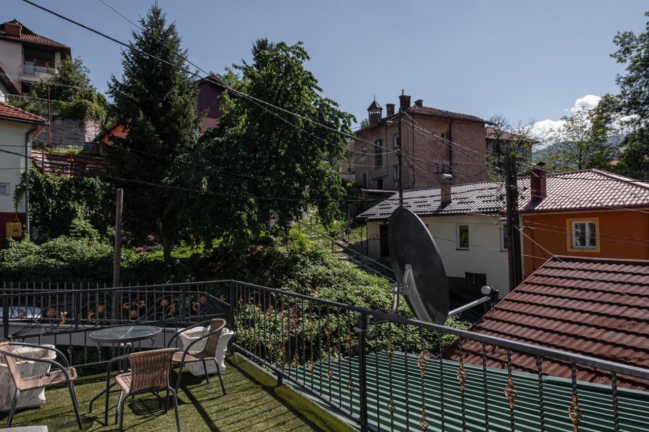 Como A Casa Apartments - Free Parking Sarajevo Bagian luar foto